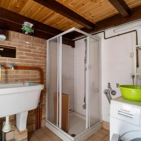 Center Wi-fi Private Parking 6 Posti Appartement